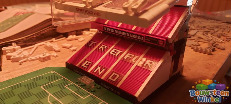 LEGO Creator Expert Old Trafford - Manchester United - 10272 gebouwd door klant — Creator Expert / Icons