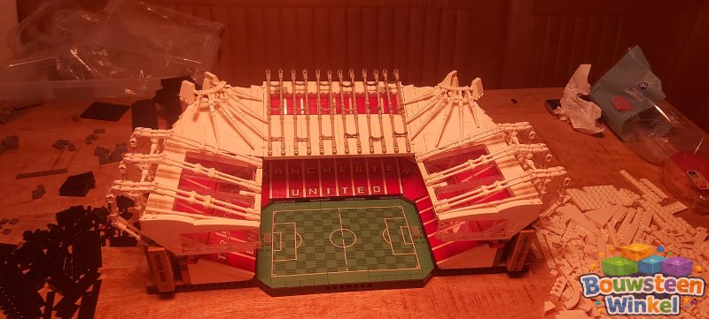 LEGO Creator Expert Old Trafford - Manchester United - 10272 gebouwd door klant — Creator Expert / Icons
