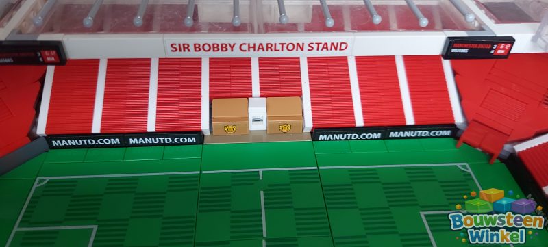 LEGO Creator Expert Old Trafford - Manchester United - 10272 gebouwd door klant — Creator Expert / Icons