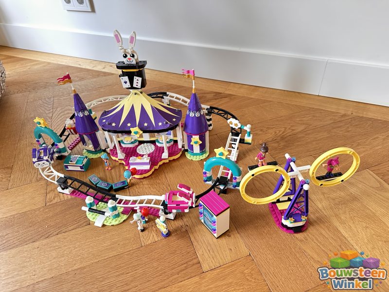LEGO Friends Magische Kermisachtbaan - 41685 gebouwd door klant — Friends