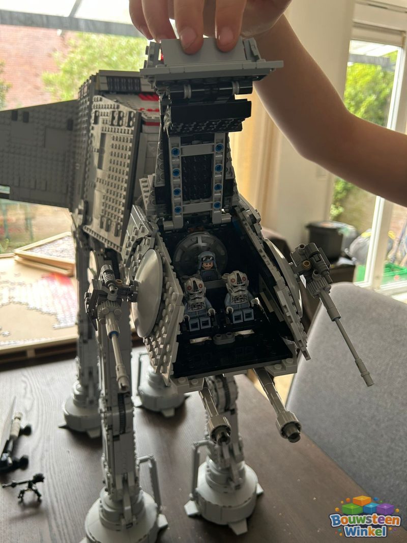 LEGO Star Wars AT-AT - 75313 gebouwd door klant — Star Wars