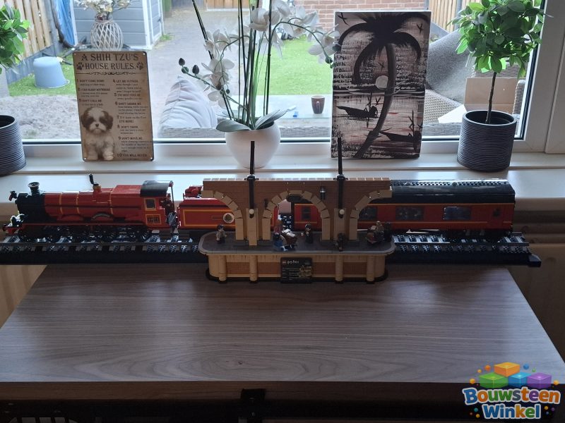 LEGO Harry Potter Zweinstein Express - Verzameleditie - 76405 gebouwd door klant — Marvel / DC