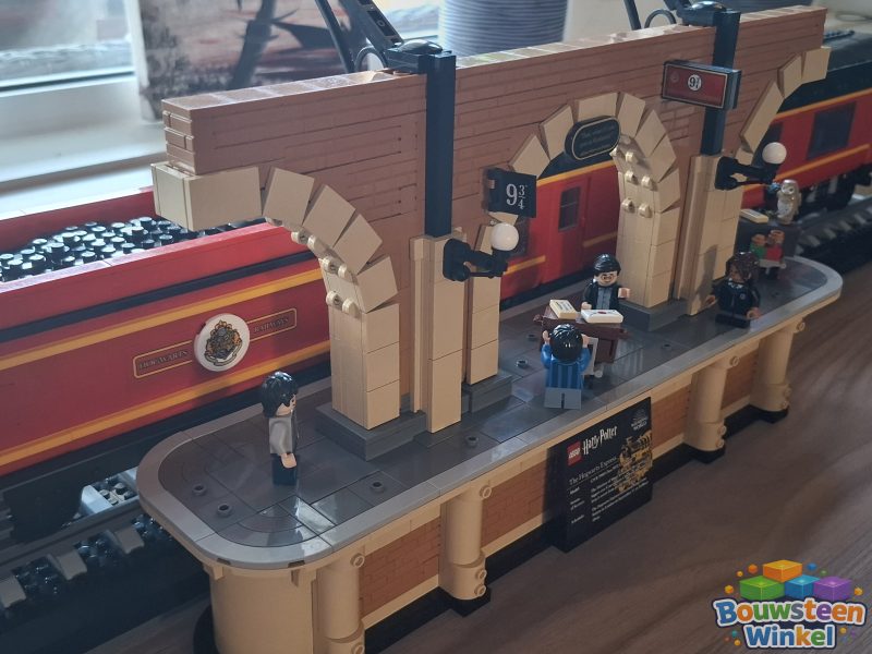 LEGO Harry Potter Zweinstein Express - Verzameleditie - 76405 gebouwd door klant — Marvel / DC